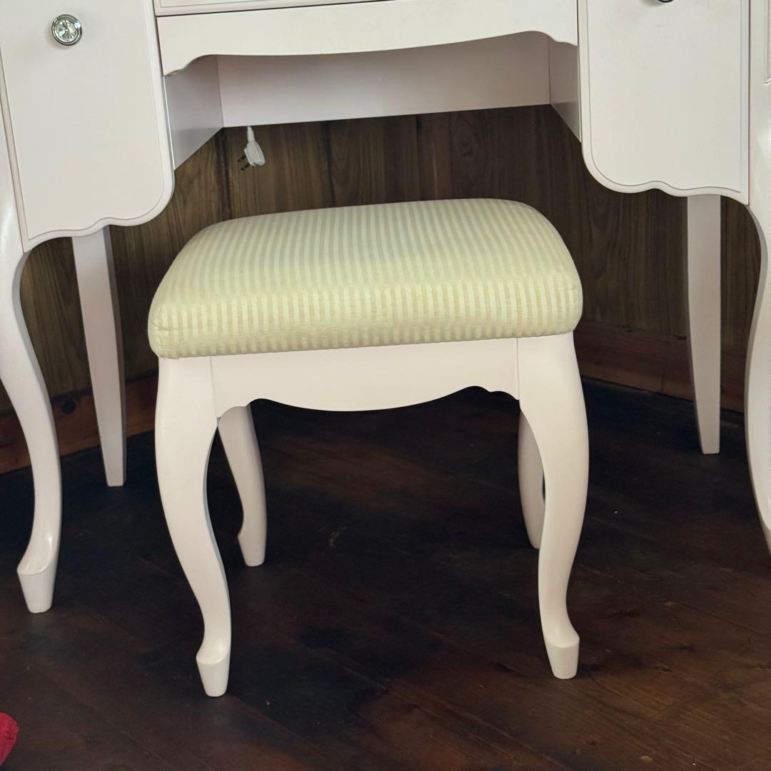 美品★ 東海家具 Fleur ドレッサー スツール ホワイト　猫脚　三面鏡