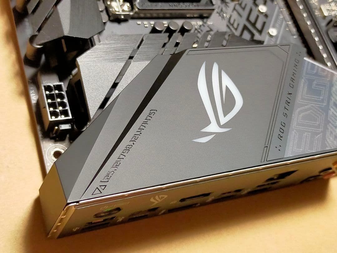 STRIX Z390-F GAMING　LGA1151