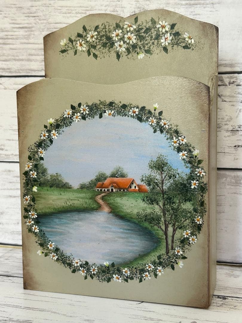 トールペイント 風景画の小物入れ