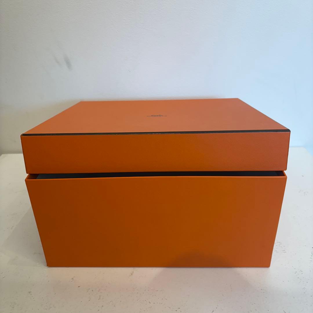 HERMES 空き箱 袋付 約39×35×18.5cm