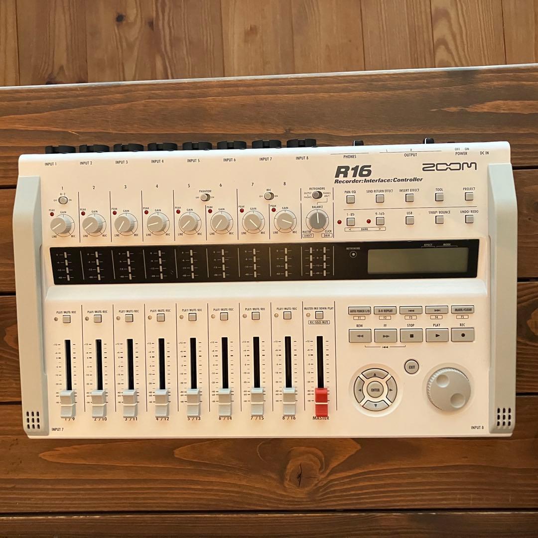 zoom MTR R16 ちょい難 【自宅向け/ソフトケース有