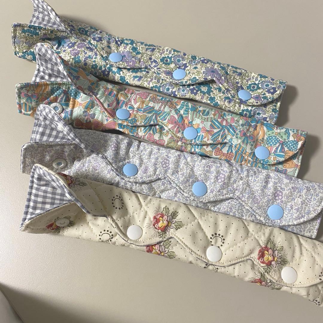 まぁちゃん　　リバティキルティング　水筒紐カバー