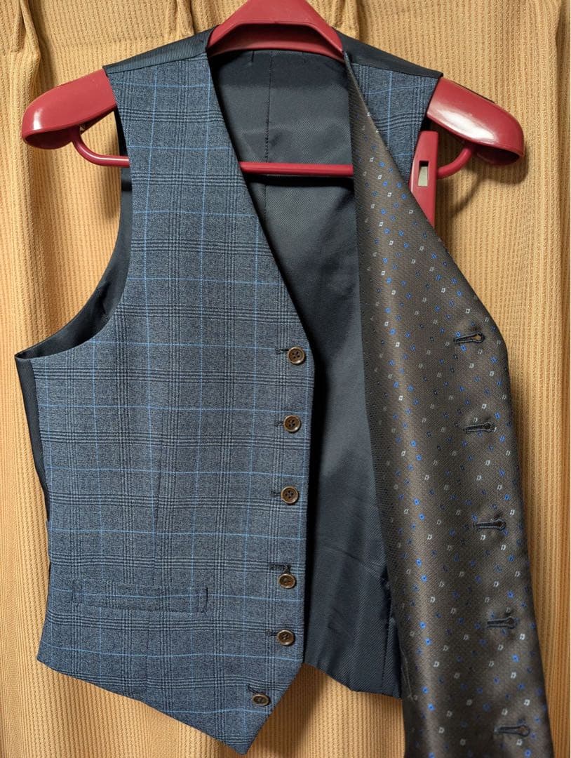 値下げ【メンズビギ】青系チェック スリーピーススーツ