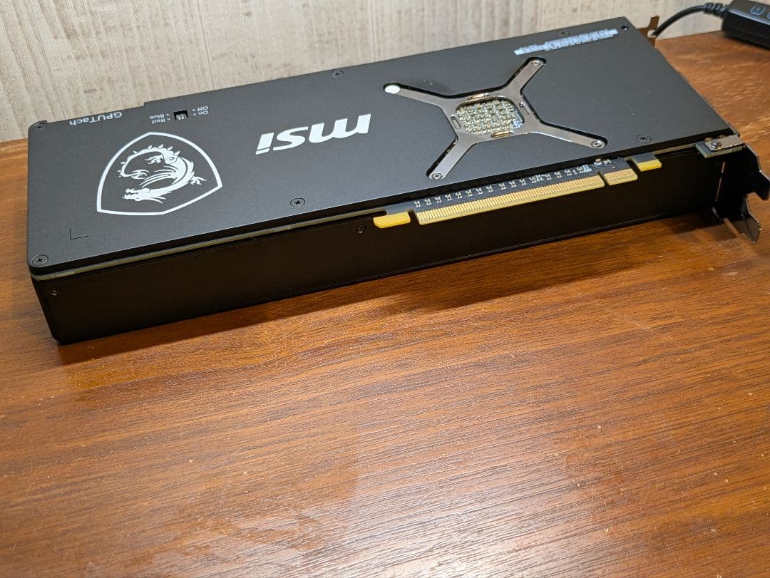 【美品】MSI Radeon RX Vega56 Air Boost 8G OC