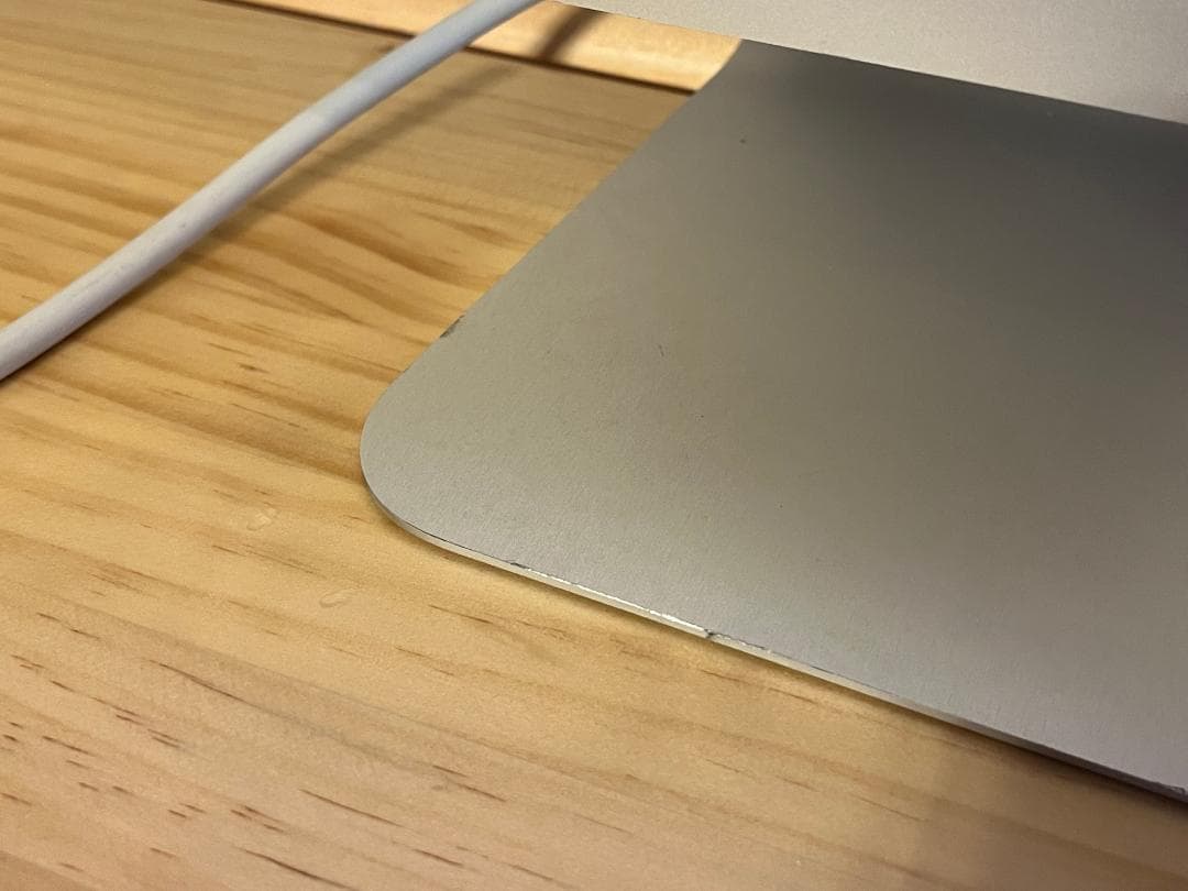 【8ヶ月使用品】iMac 21.5インチ Core i5-5575R/8GB