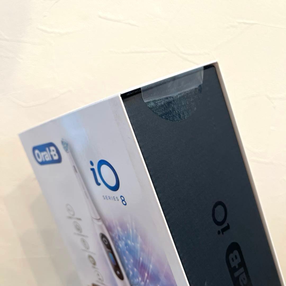Oral-B iOシリーズ8 ホワイトアラバスター