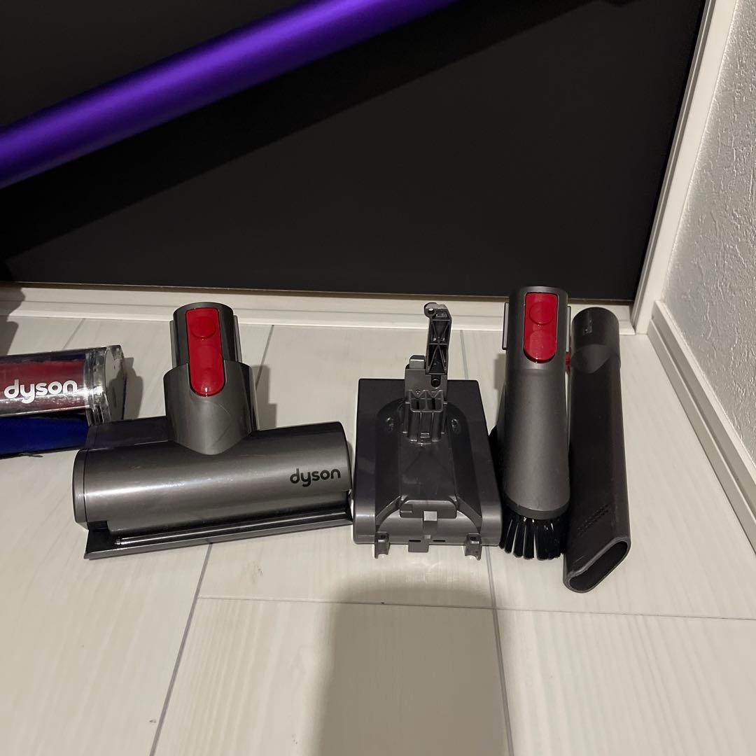 ダイソン v8 fluffy コードレス掃除機