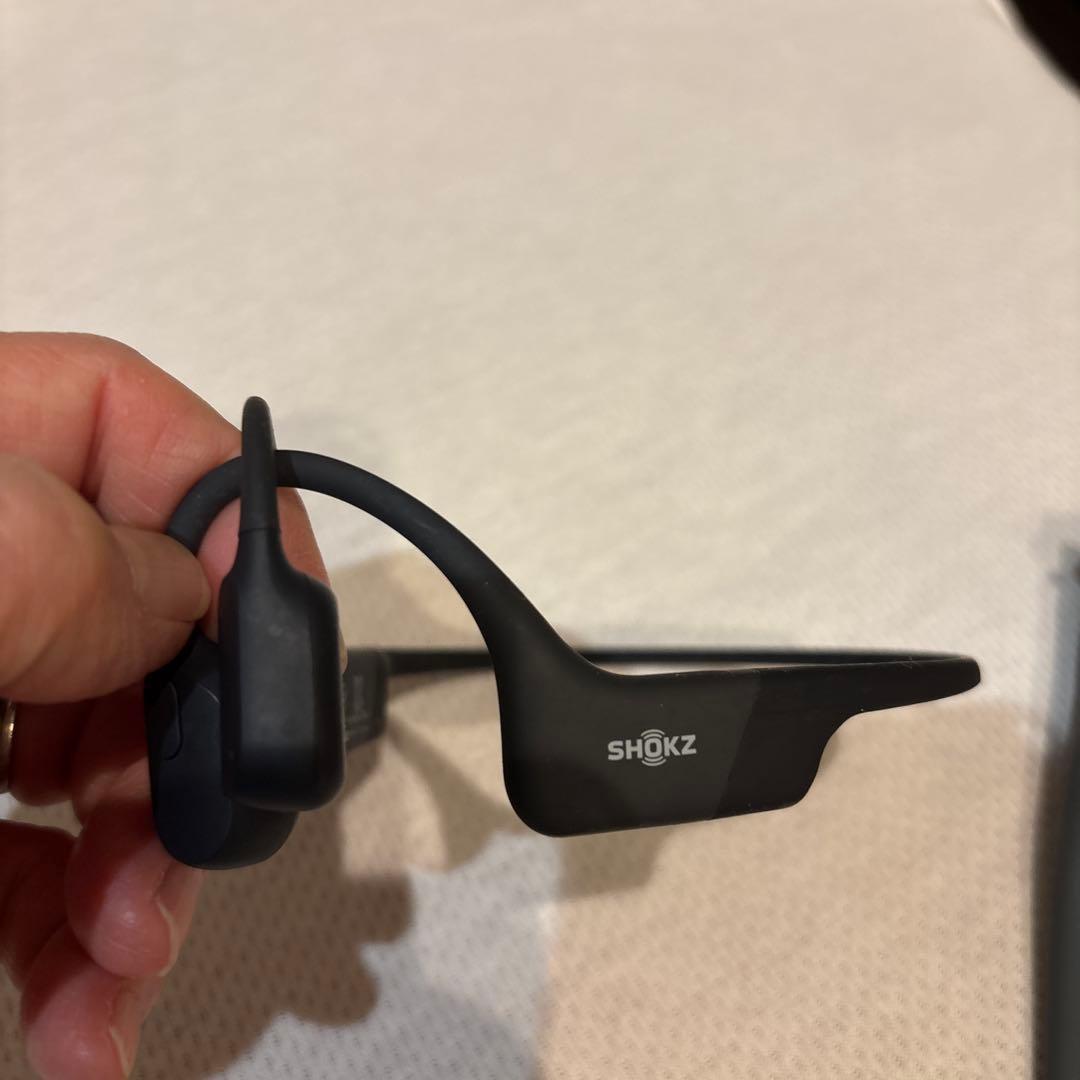 SHOKZ骨伝導イヤホン