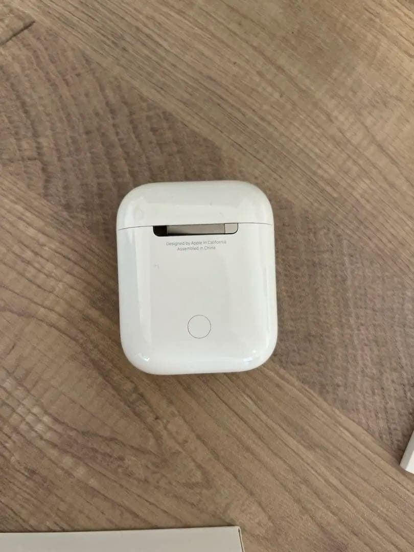 美品 送料込 AirPods Apple イヤホン Bluetooth 正規品