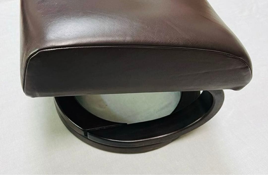 IDC大塚家具Himollaヒモラ　オットマン