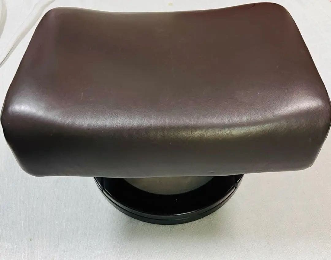 IDC大塚家具Himollaヒモラ　オットマン