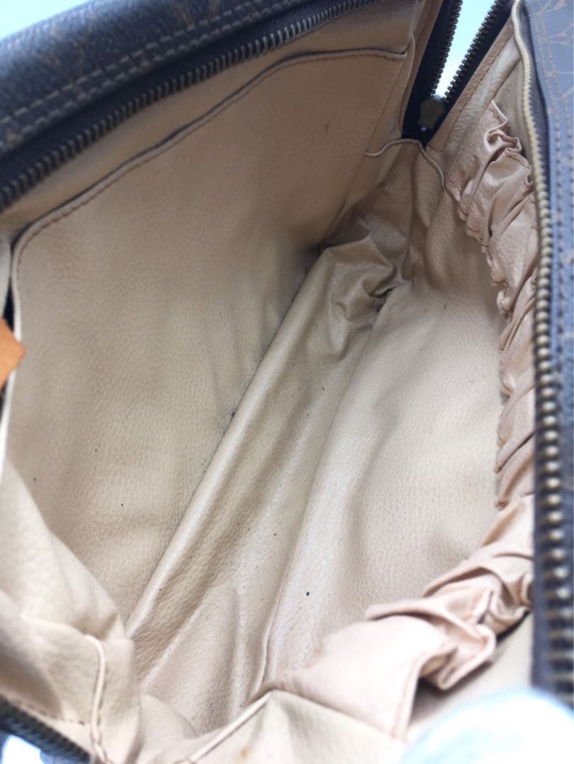 D46 ルイヴィトン　モノグラム　ハンドバッグ