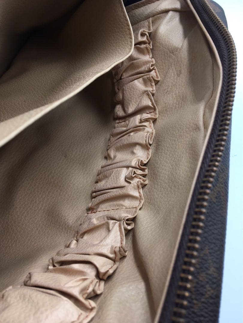 D46 ルイヴィトン　モノグラム　ハンドバッグ