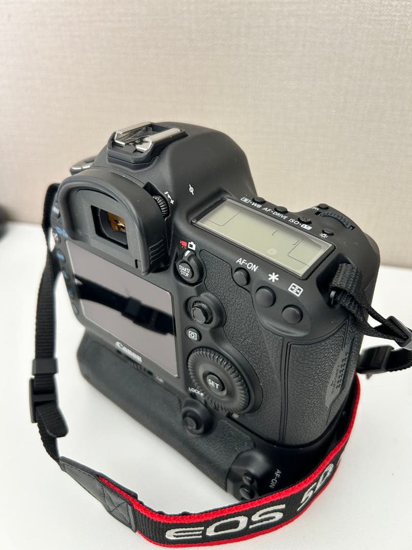 Canon EOS 5D Mark III 本体