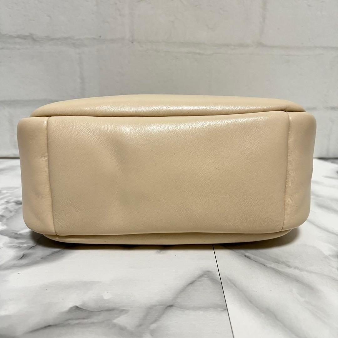 【極美品】コーチ　ミニピロートートバッグ　2way ショルダーバッグ　アイボリー