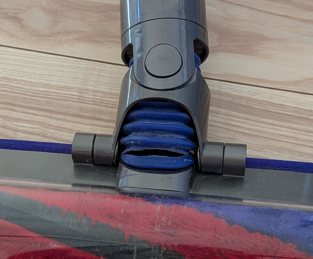 Dyson Digital Slim Fluffy掃除機 稼働確認済み、破損あり