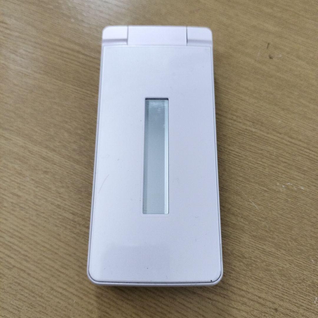 AQUOSケータイ4 A206SH ホワイト 本体