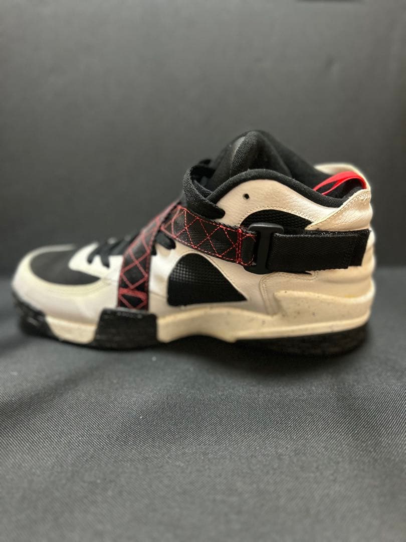 【 NIKE AIR RAID ナイキエアレイド】