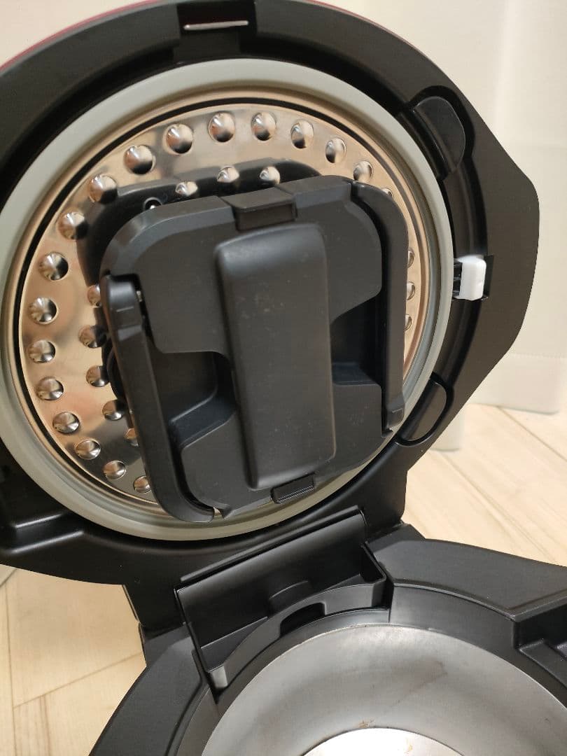 SHARP KN-HW24G-R ホットクック　ヘルシオ　2.4L