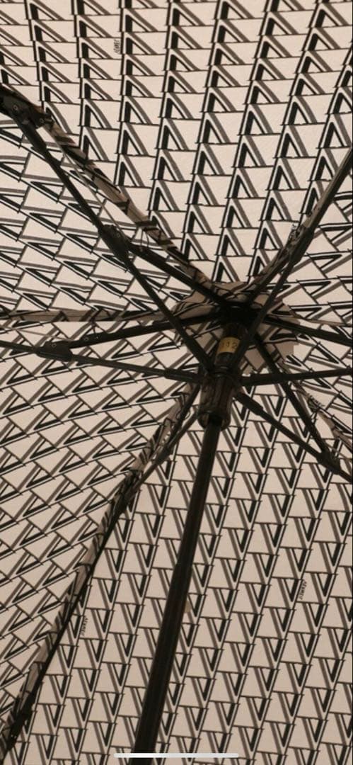 VERMEIL par ienaモノグラムロゴで仕立てた別注折りたたみ傘晴雨兼用