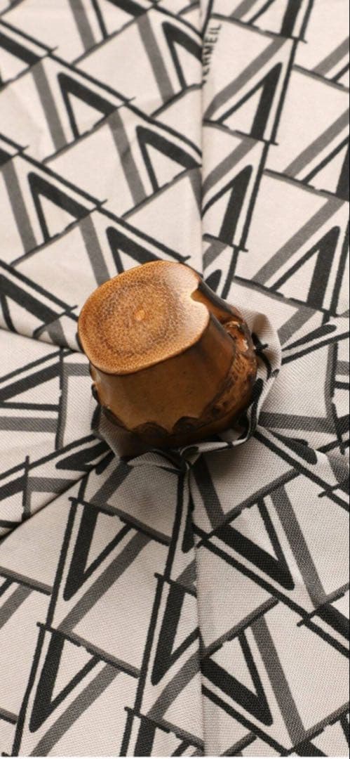 VERMEIL par ienaモノグラムロゴで仕立てた別注折りたたみ傘晴雨兼用