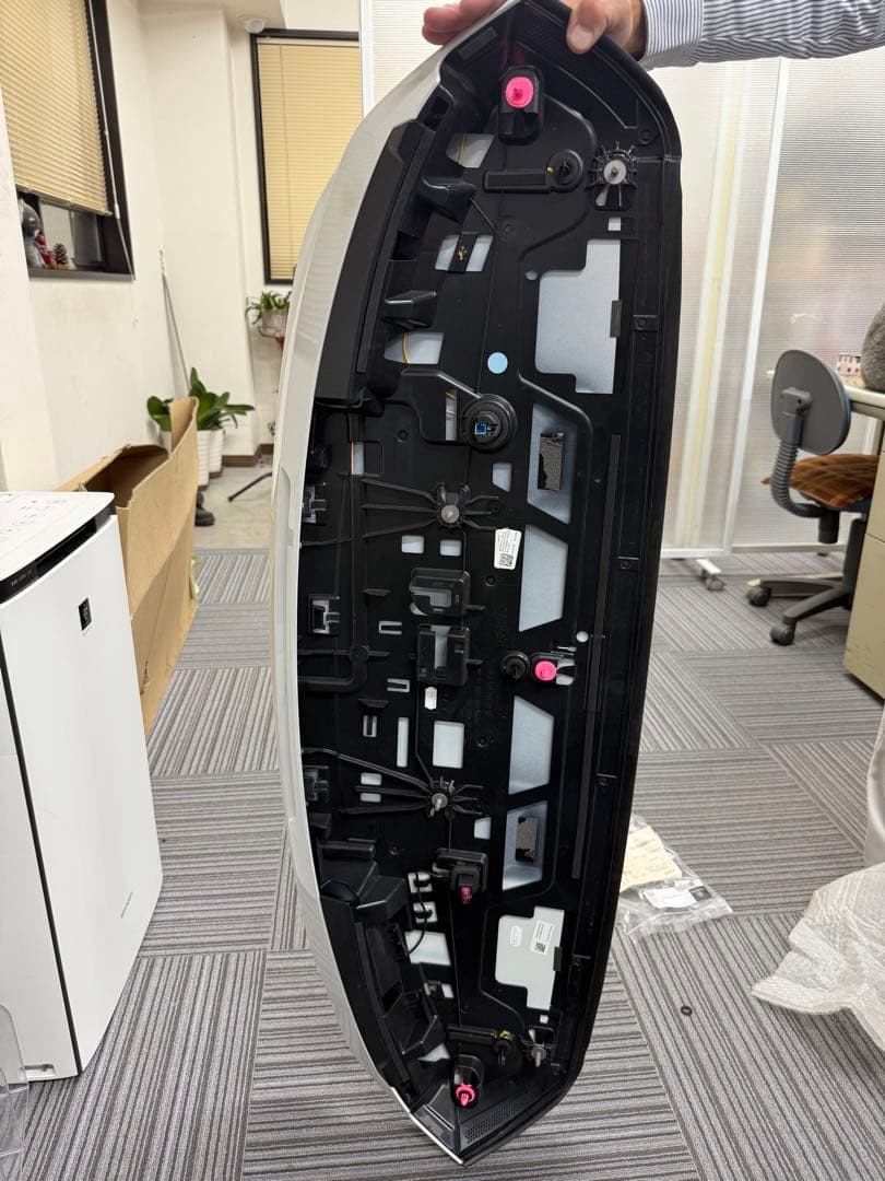 メルセデスベンツ　A45 リアウィング　ブレーキライト付き