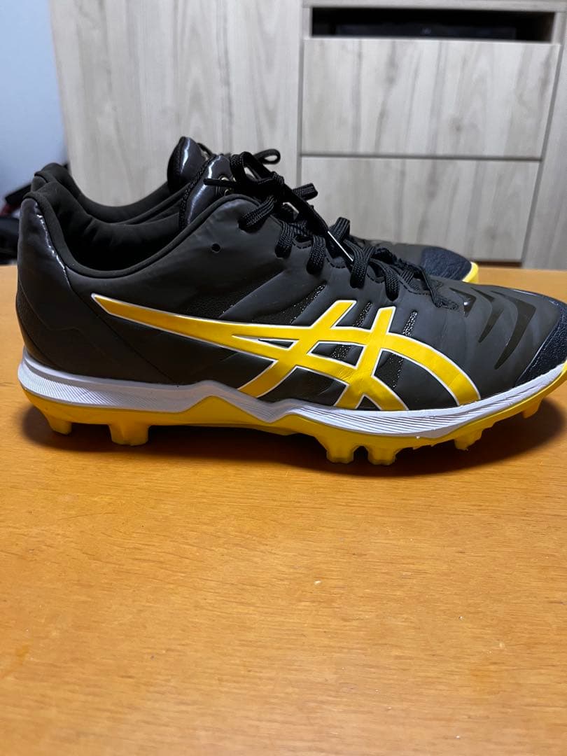 アシックス　GOLDSTAGE FANG スパイク　27センチ