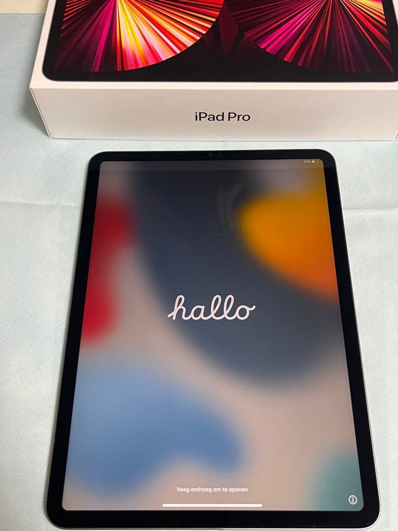 iPad pro 11インチ 第3世代 128GB WiFiモデル 本体