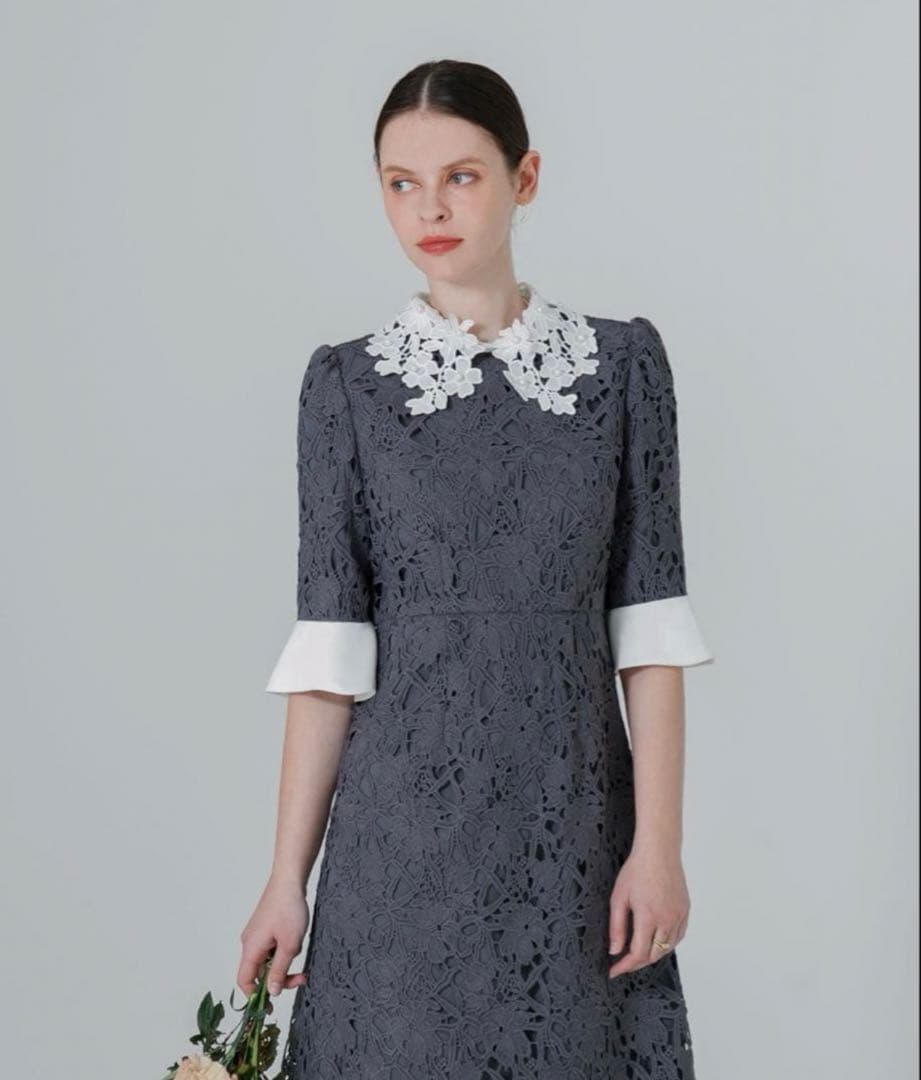 【LEJA】花柄レースビジューカラーAラインドレスワンピース M 美脚効果結婚式