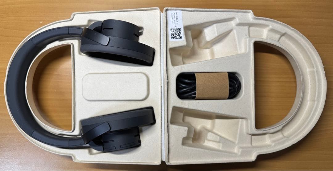 中古　nwm ONE ワイヤレスヘッドフォン MBH001