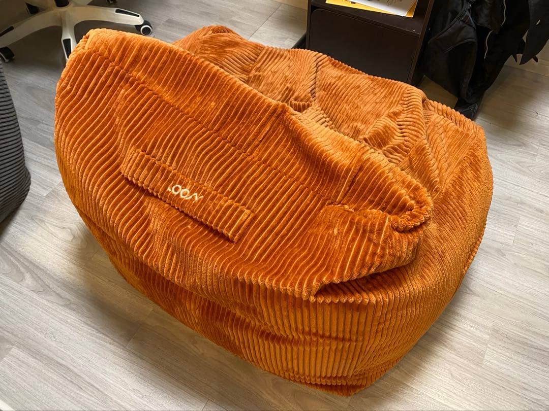 LOOSY 1人掛けビーズソファ Blood Orange