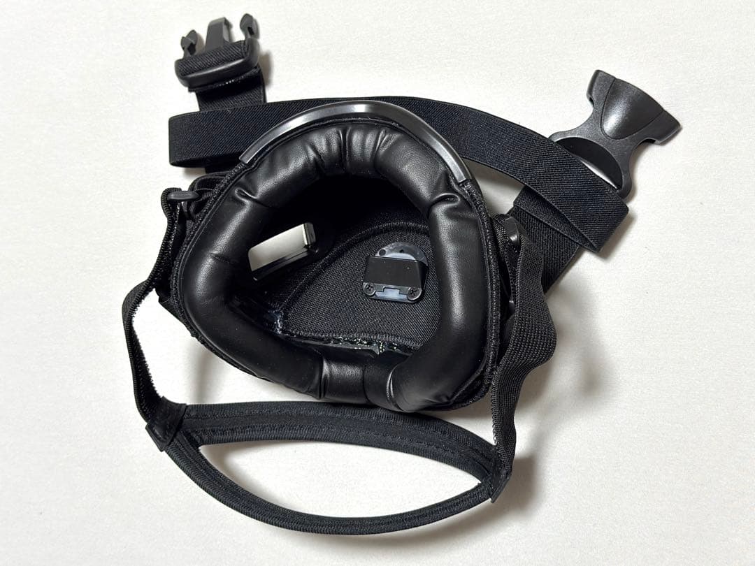 ゲーミング防音マスク OMBRA v2 M/Lサイズ 左側マイクポート