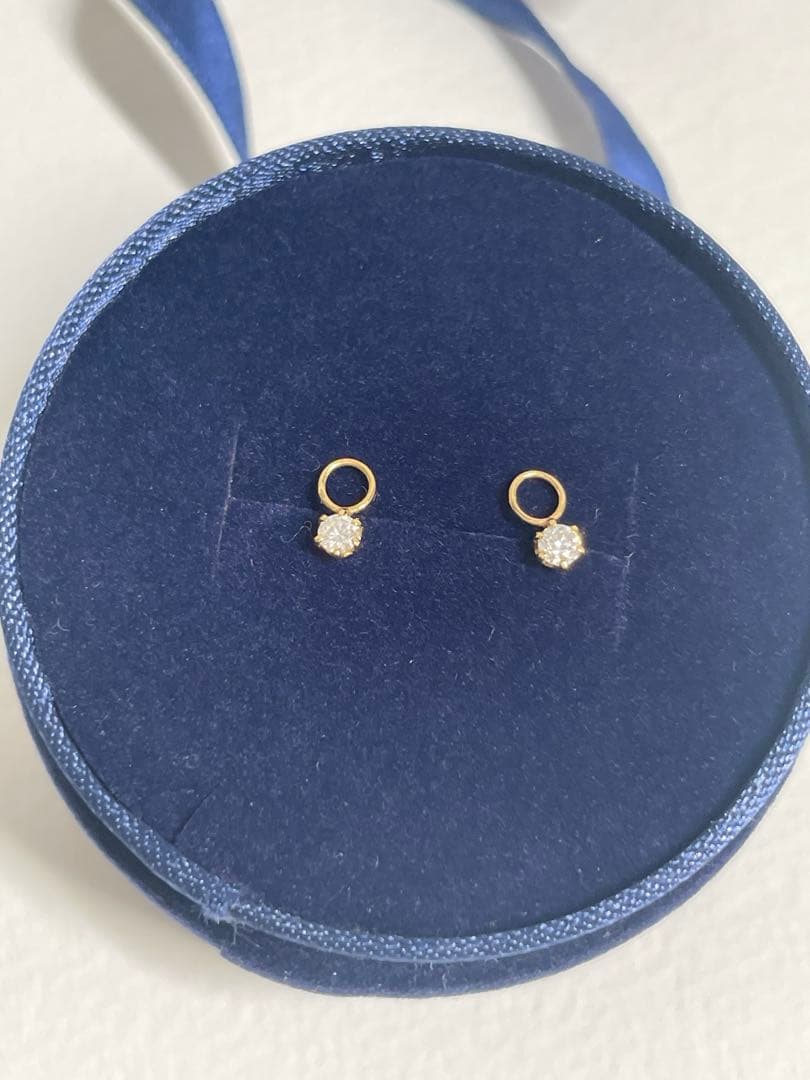 K 18 ゴールド ダイヤモンドストーンチャーム