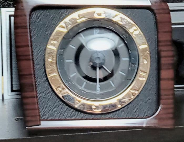 最終値下キャデラック　エスカレード　ブルガリクロック　BVLGARI　ベゼル付き