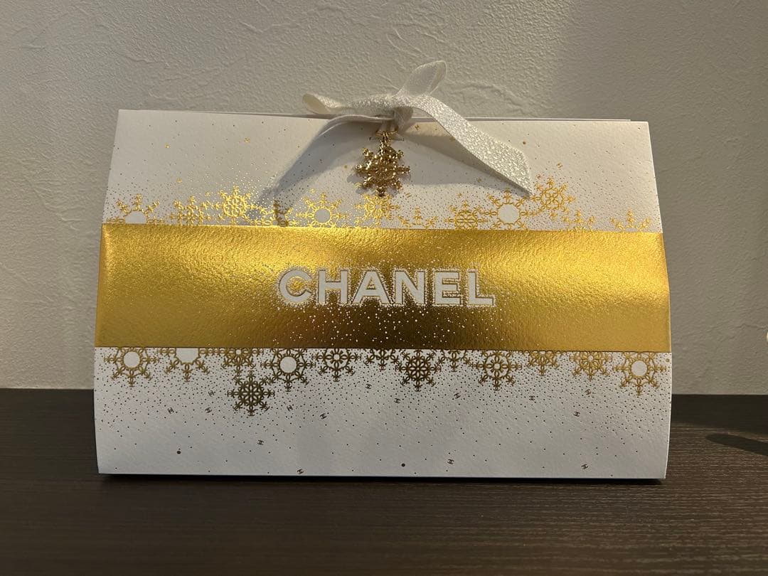 CHANEL ポーチ&ハンドクリーム