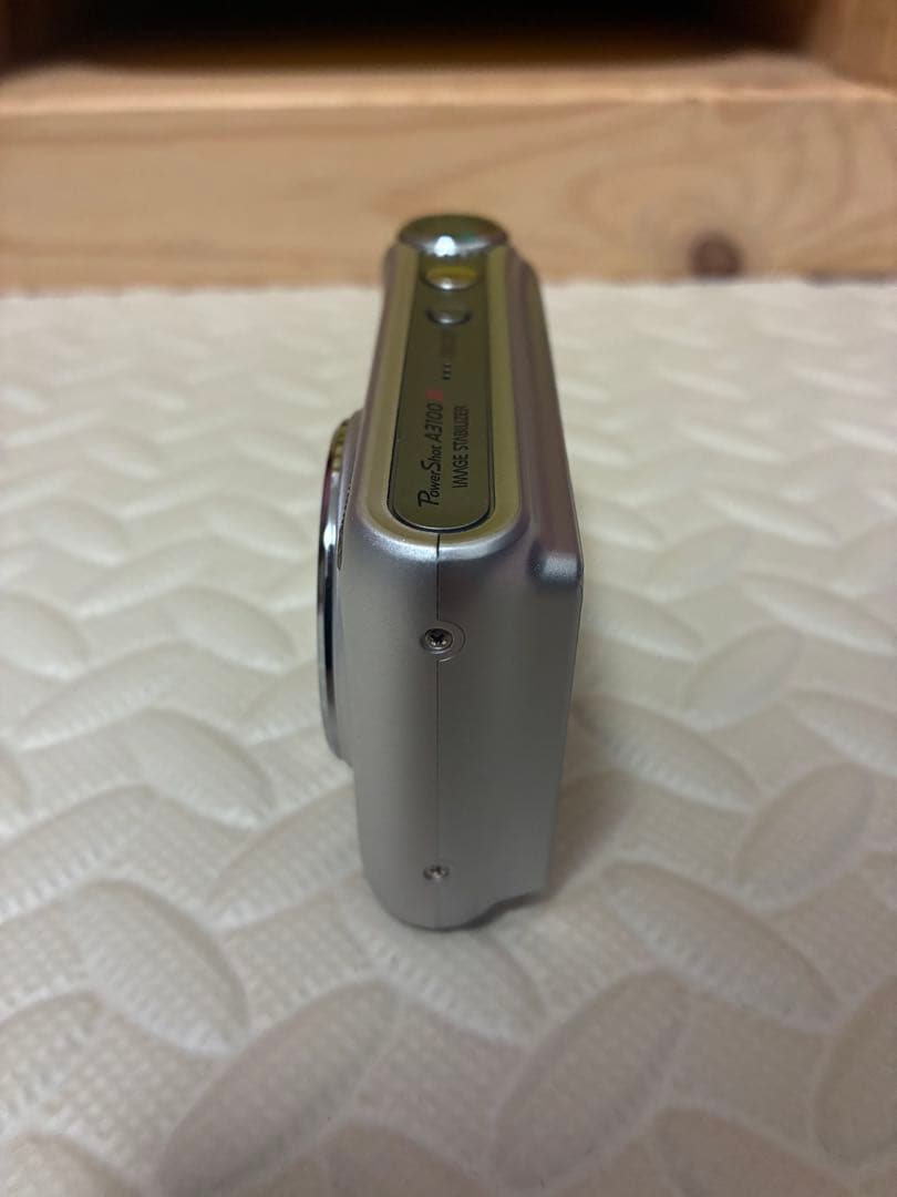 未使用品　canon&キャノン　A3100 デジタルカメラ