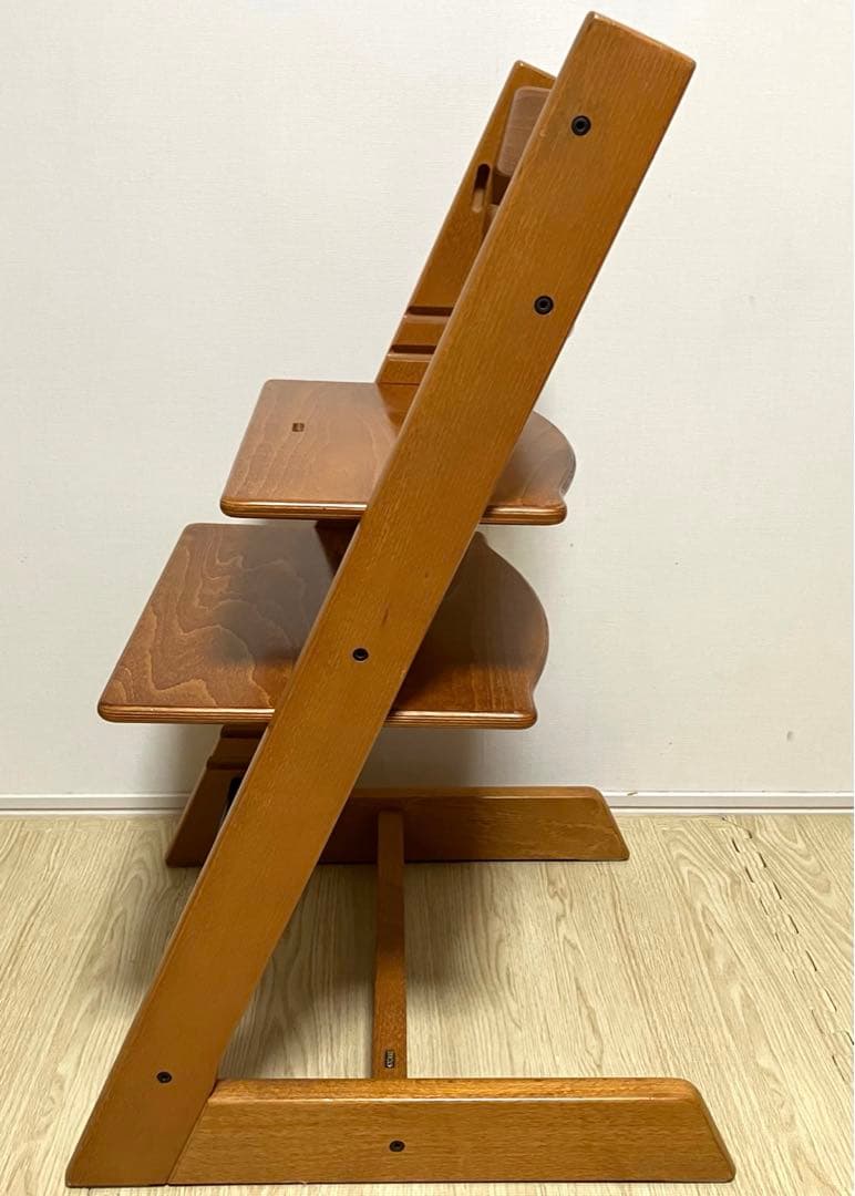 送料無料 STOKKE トリップトラップ チェリー ノーシリアル 北欧家具