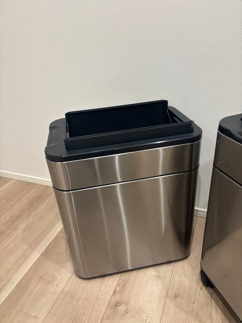 【美品】40L 自動開閉式ゴミ箱シルバー　センサー式ステンレスゴミ箱　2個セット