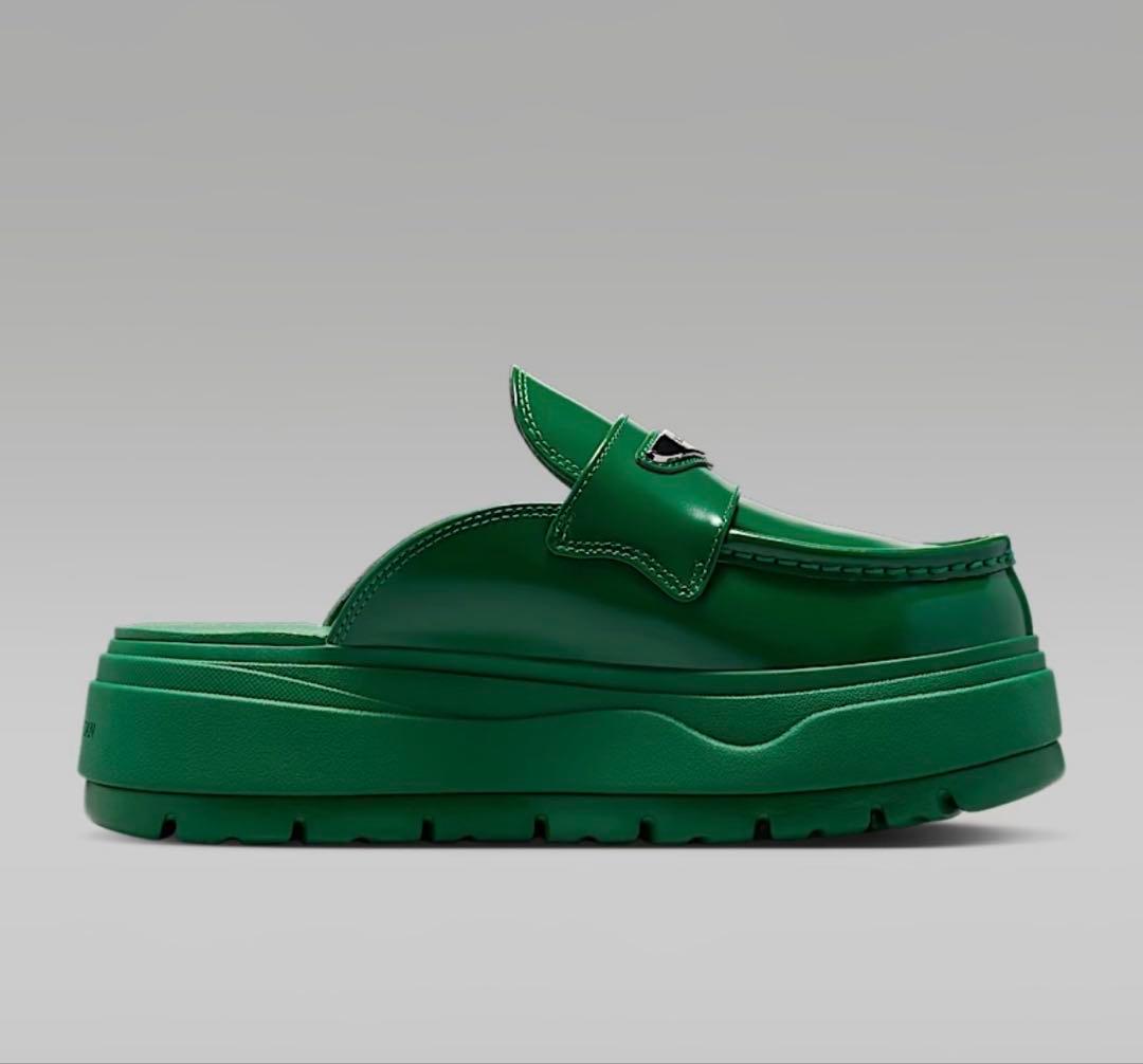 新品　未使用　エアジョーダン　ミュール　グリーン　25cm