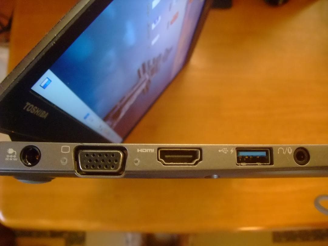 爆速SSD512GB R63P i5 16GB Win11 Office 即使用