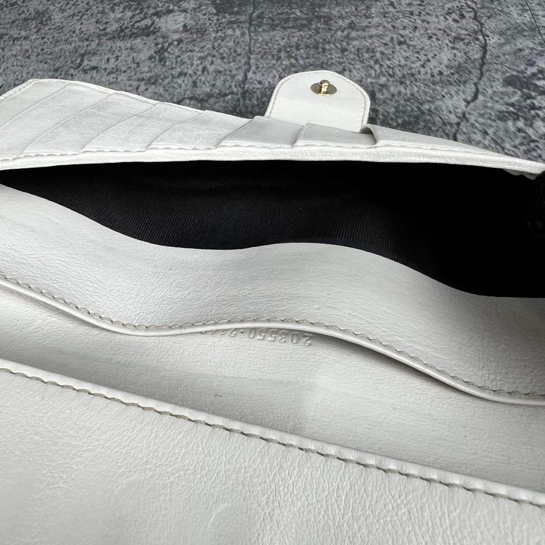 GUCCI ラブリーハート GGキャンバス 長財布 Wホック