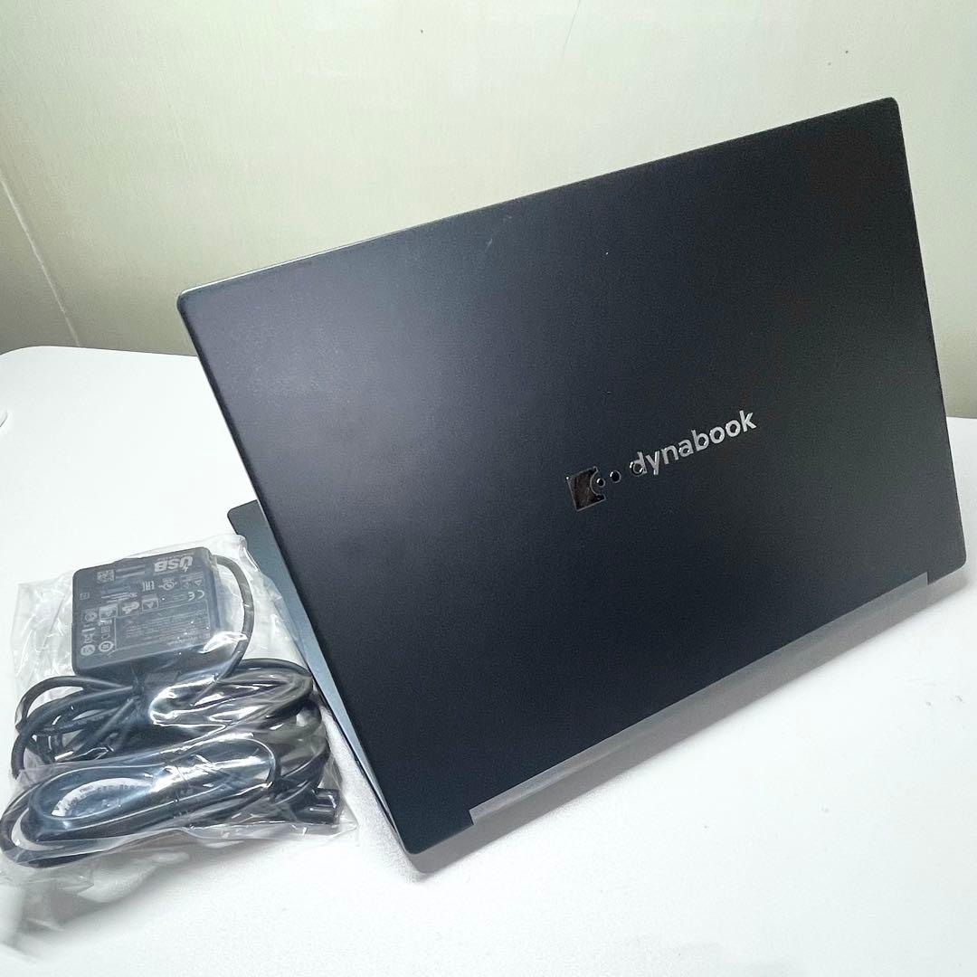 【極美品】dynabook G83/KW 16GB i5 第12世代 2023年
