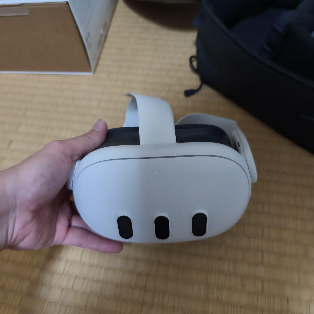Quest 3 VR 本体＋接続ケーブル＋専用ケース