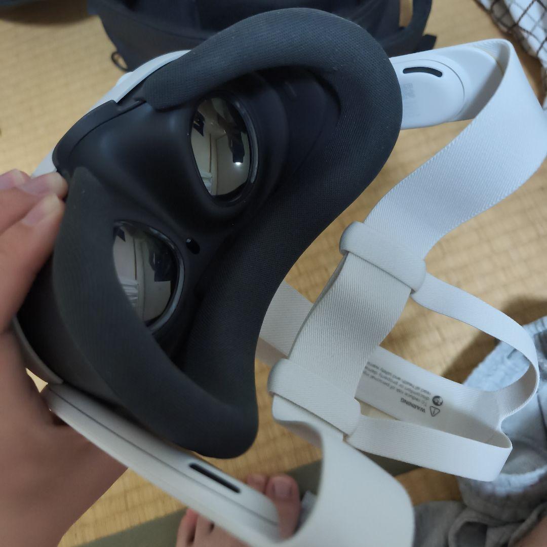 Quest 3 VR 本体＋接続ケーブル＋専用ケース