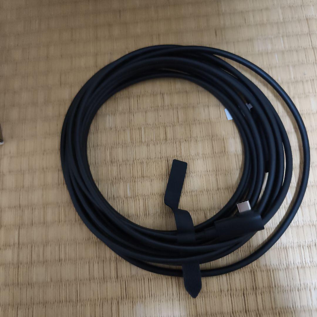 Quest 3 VR 本体＋接続ケーブル＋専用ケース