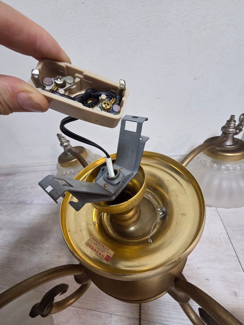 クラシックスタイル 4灯シーリングライト