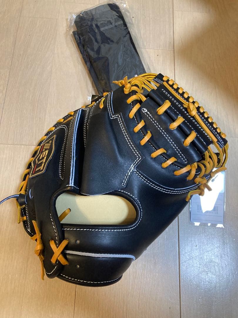 z*i様 軟式用プロステイタスSE キャッチャーミット　森友哉小型