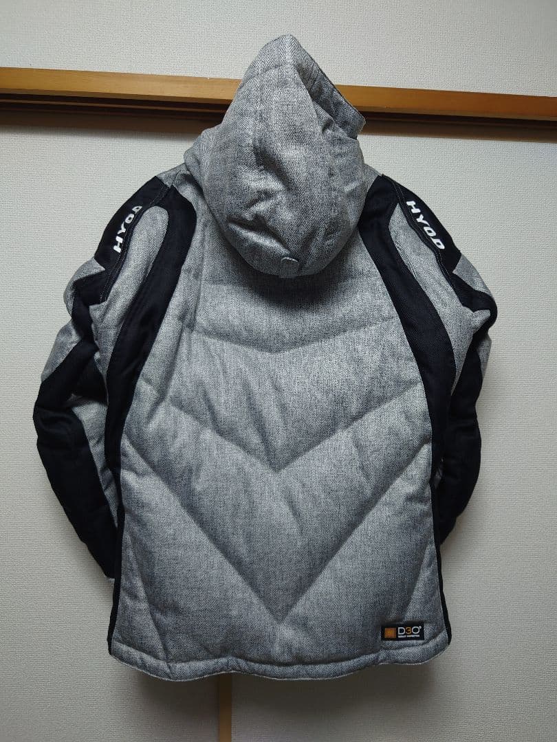 HYOD STXダウンジャケット グレー/ブラック