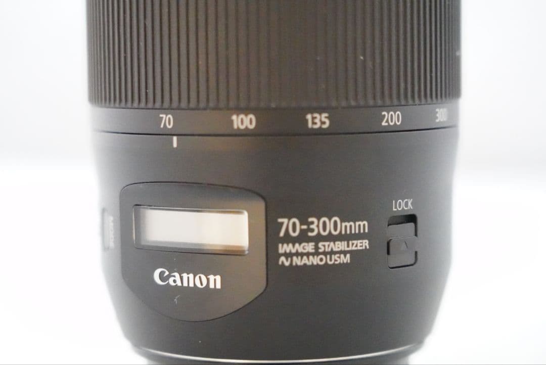人気のⅡ型☆キャノン EF 70-300㎜ F=1:4-5.6 IS Ⅱ USM