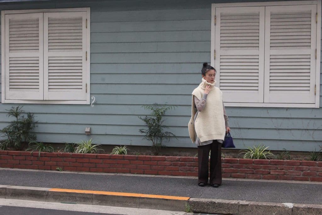 MAISON EUREKA TURTLE NECK WARMER VESTベスト